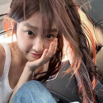 他与爱神同时降临